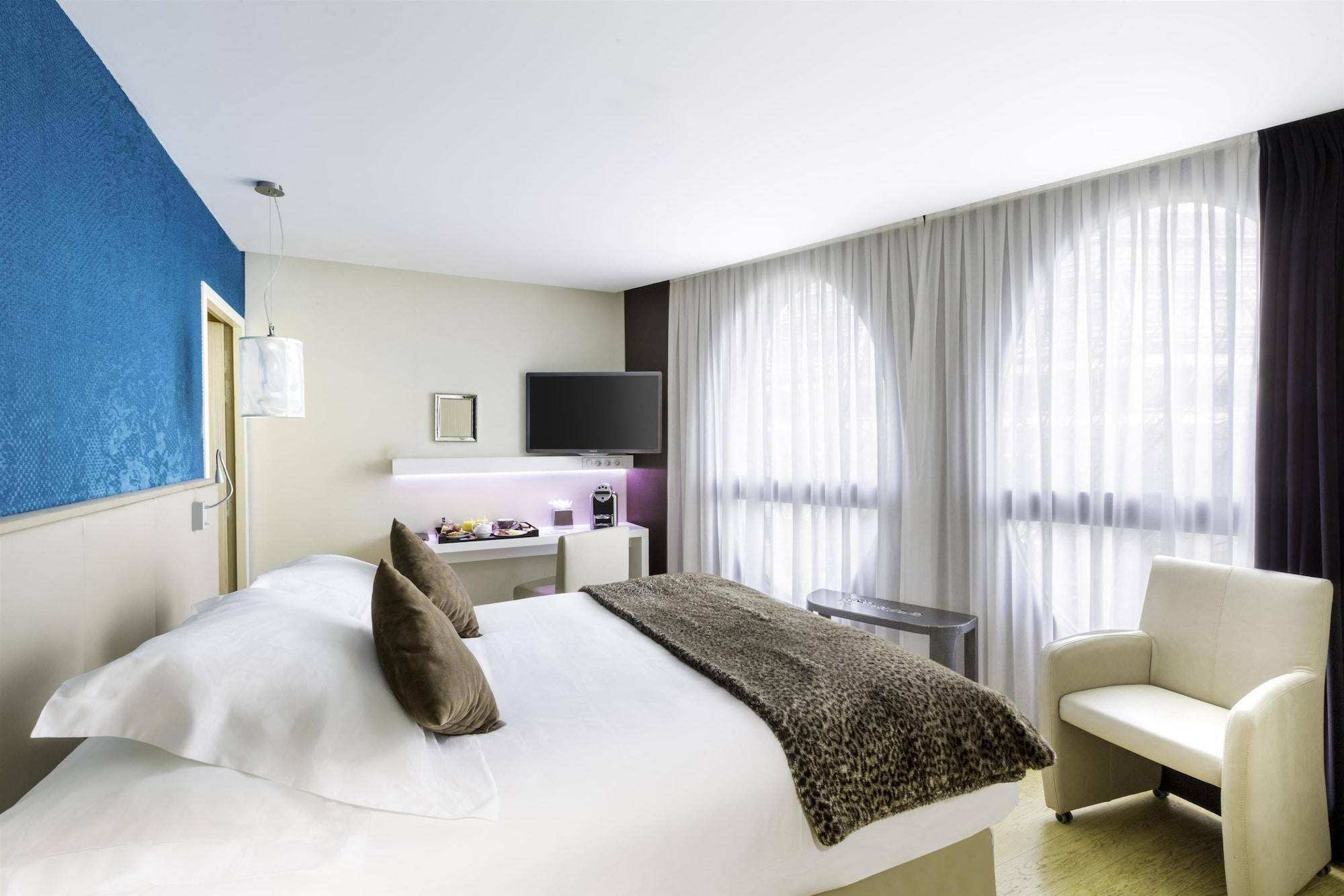 Best Western Premier Why Hotel Лил Екстериор снимка